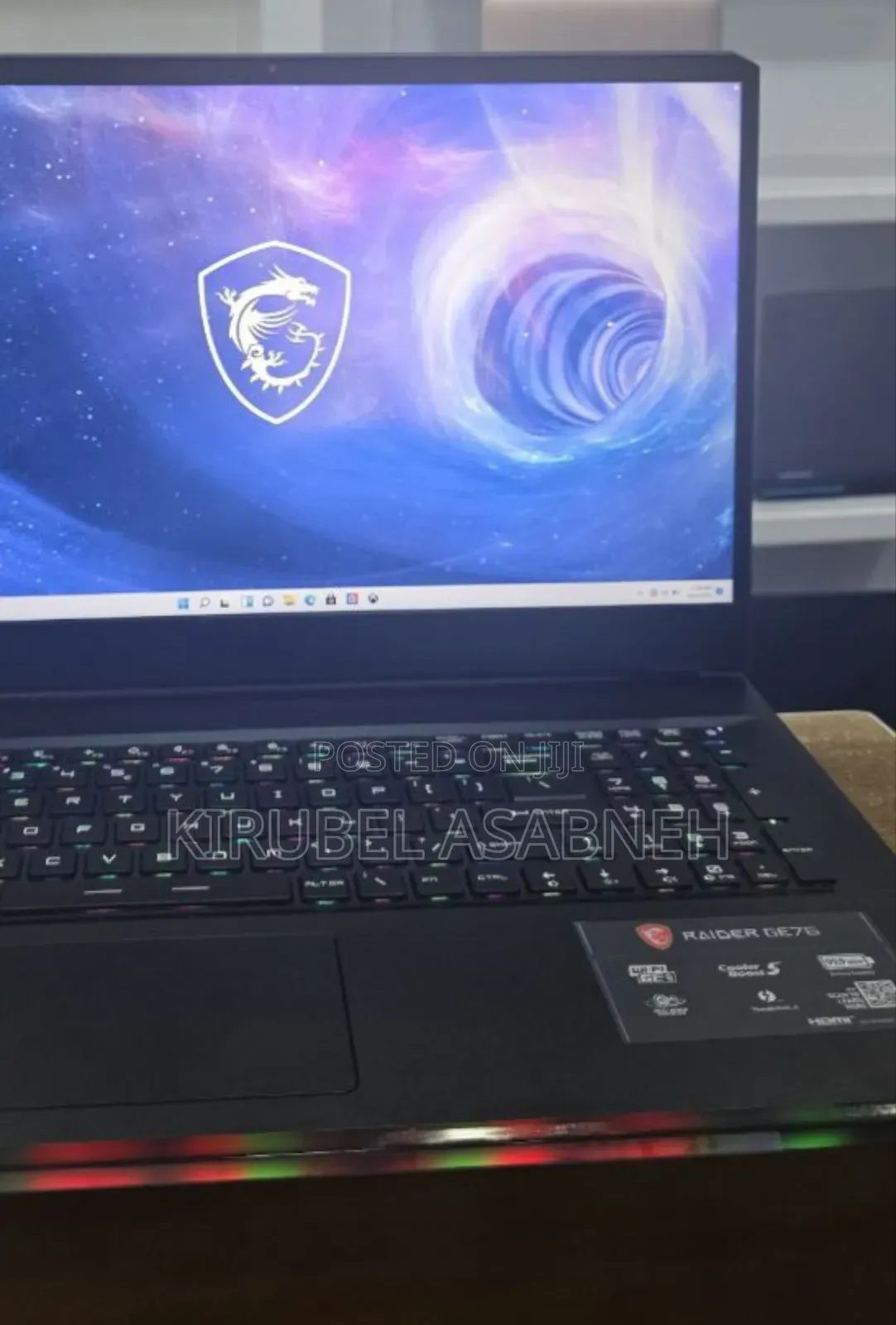 New Laptop MSI Raider GE76 12UGS 16GB Intel Core I9 SSD 1T