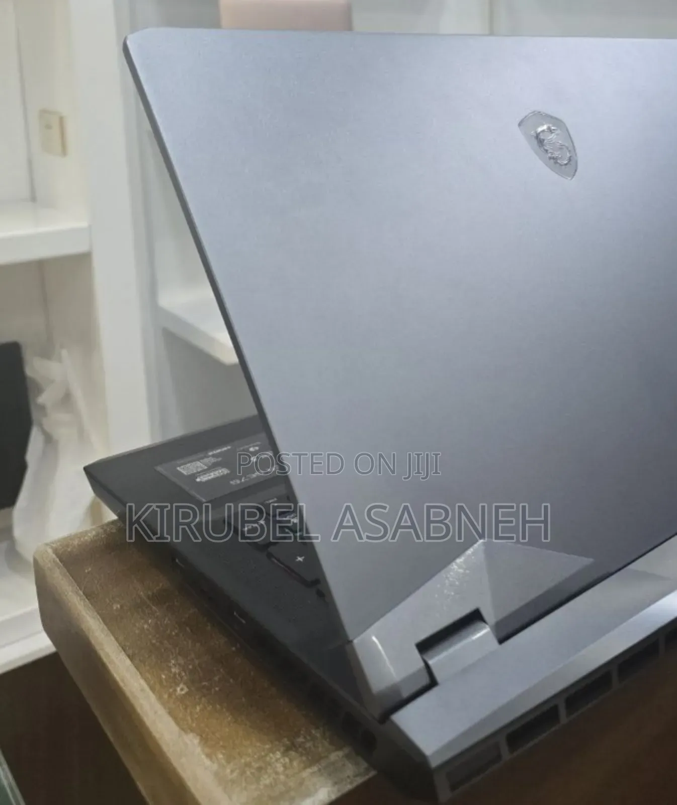 New Laptop MSI Raider GE76 12UGS 16GB Intel Core I9 SSD 1T