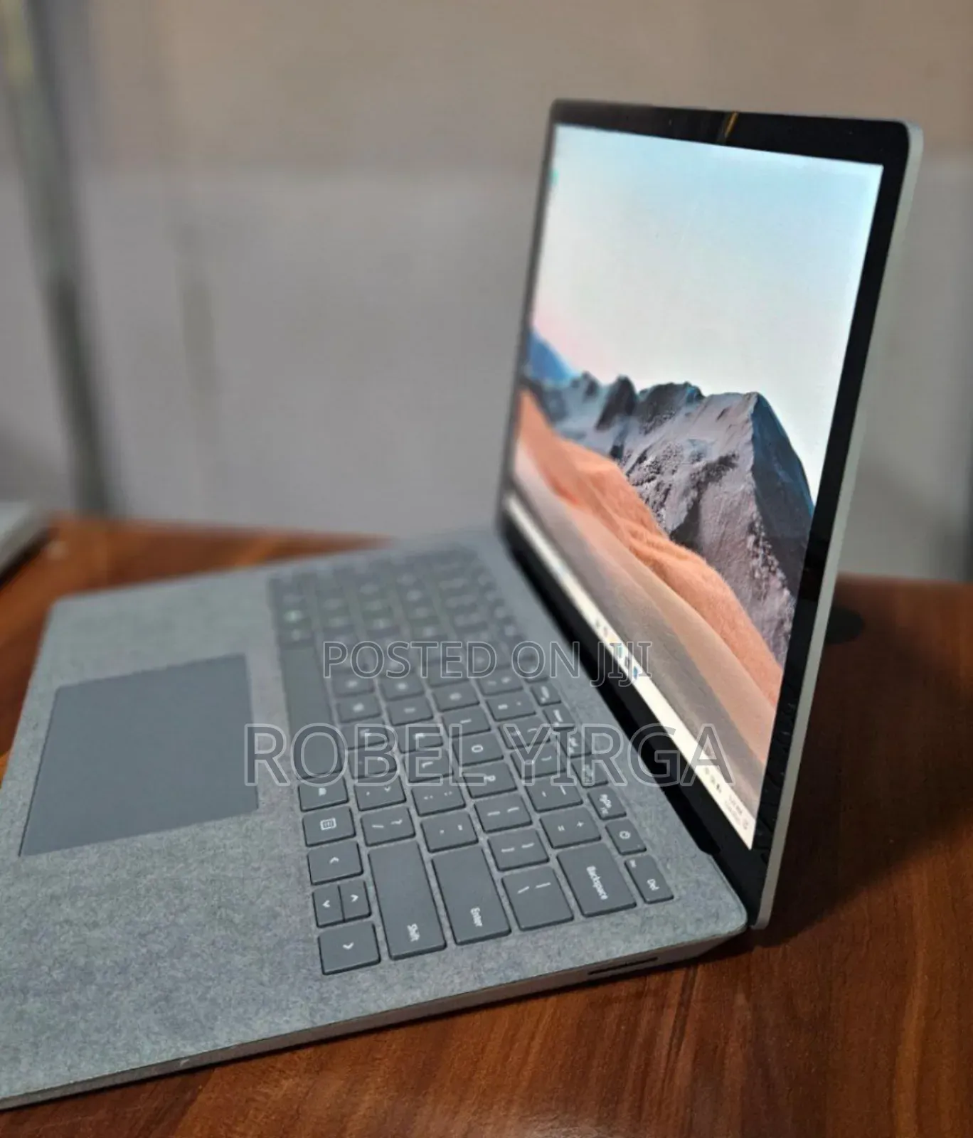 New Laptop Microsoft Surface Laptop 4 16GB Intel Core I7 SSD 512GB