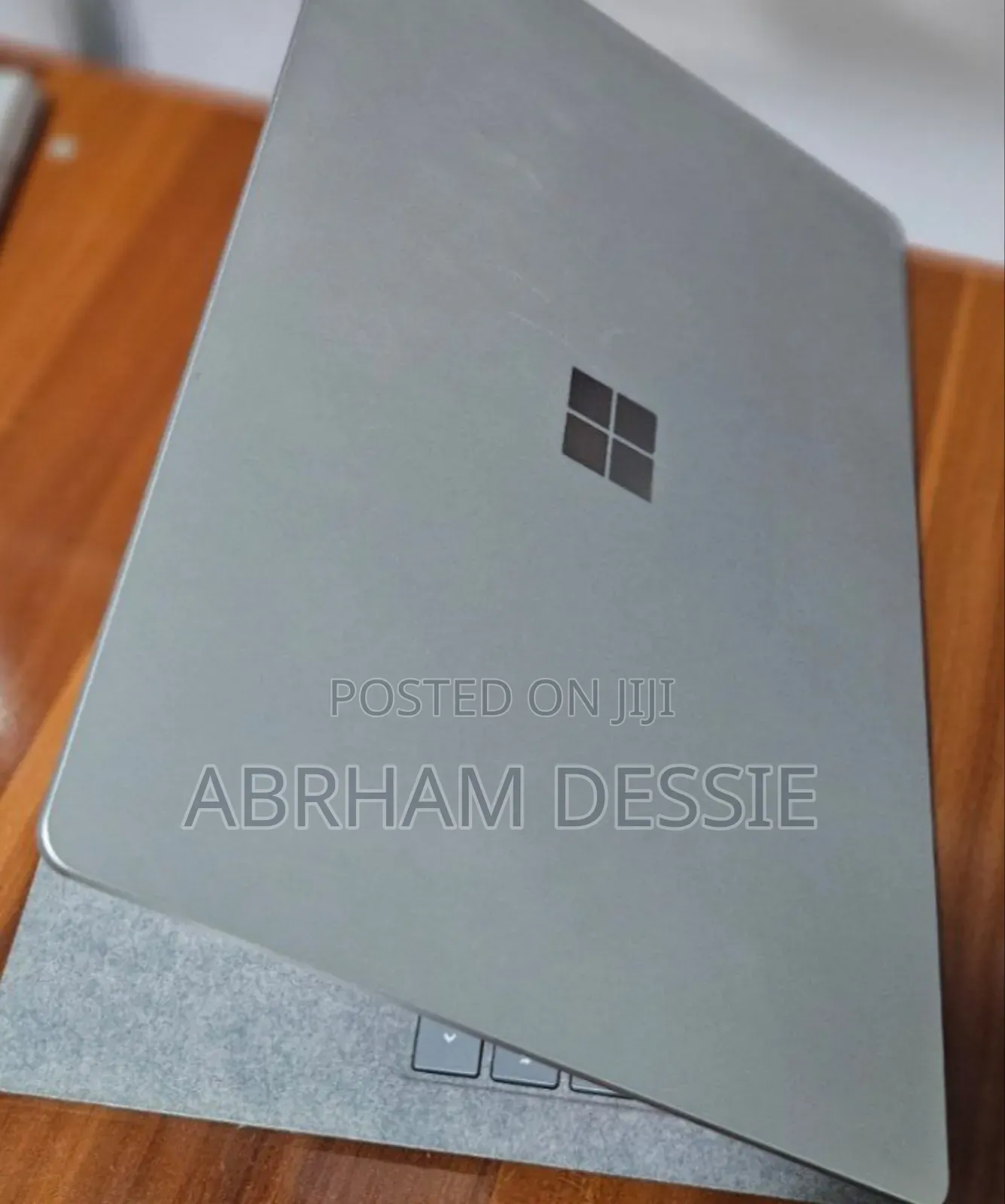 New Laptop Microsoft Surface 16GB Intel Core I7 SSD 512GB