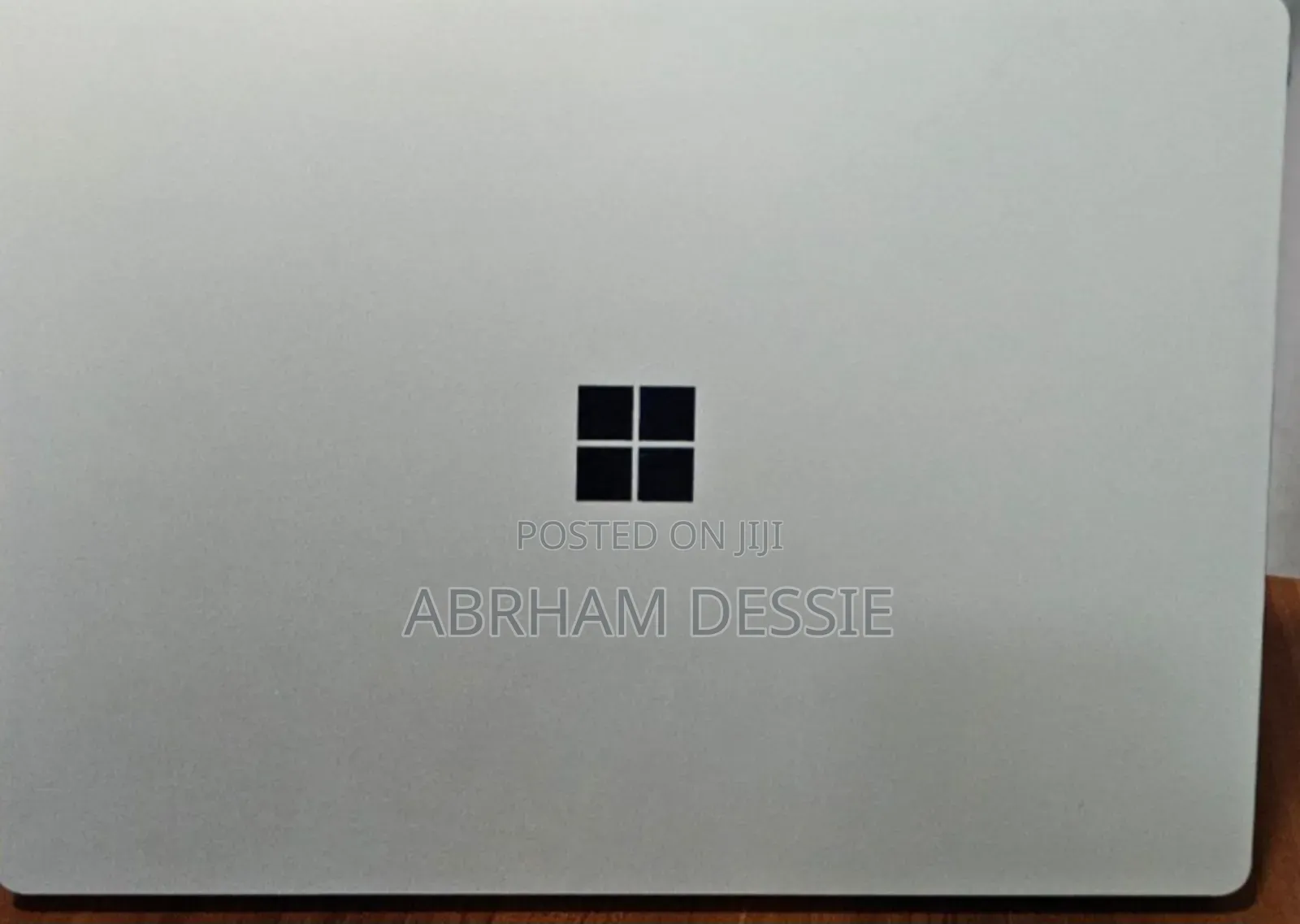 New Laptop Microsoft Surface 16GB Intel Core I7 SSD 512GB