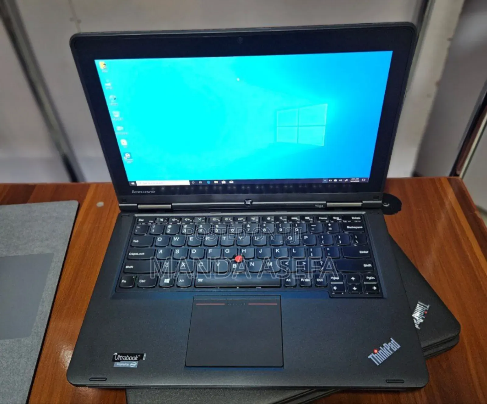 New Laptop Lenovo ThinkPad Yoga 8GB Intel Core I7 SSD 256GB