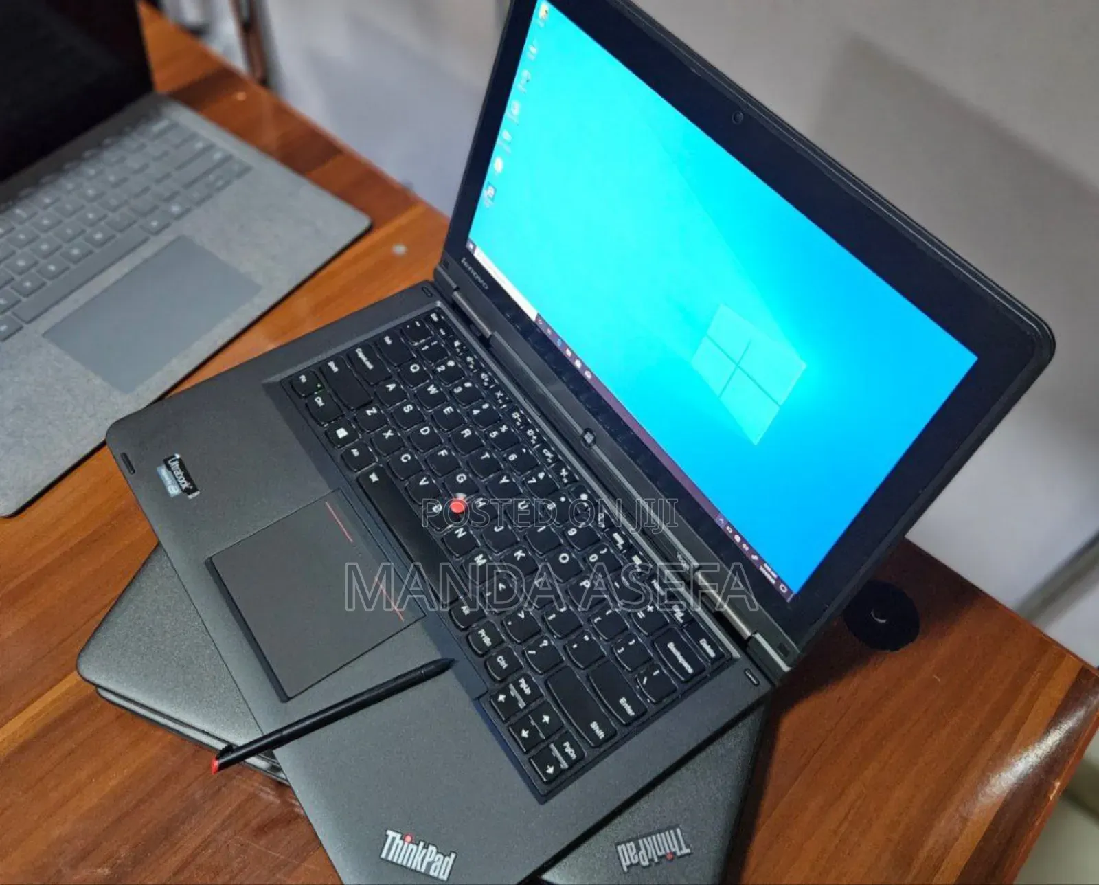 New Laptop Lenovo ThinkPad Yoga 8GB Intel Core I7 SSD 256GB
