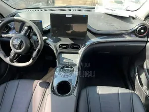 New BYD E2 43 kWh 94 hp FWD 2023 Gray