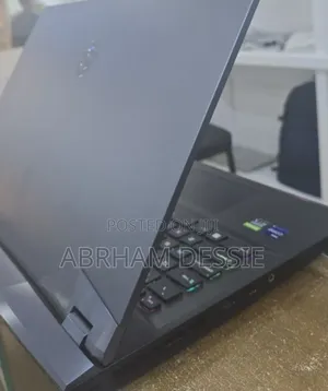 New Laptop MSI 16GB Intel Core I9 SSD 1T