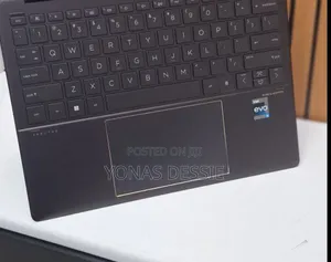 Photo - New Laptop HP Spectre X360 16GB Intel Core I5 SSD 1T