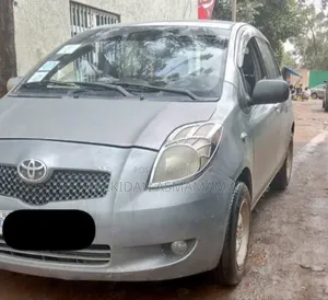 Toyota Yaris 2007 Silver