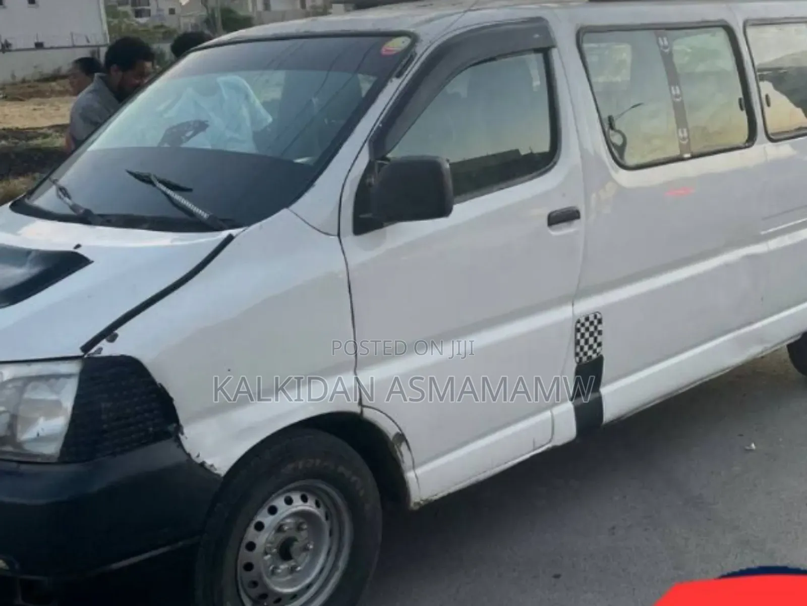 Toyota HiAce 2007 White