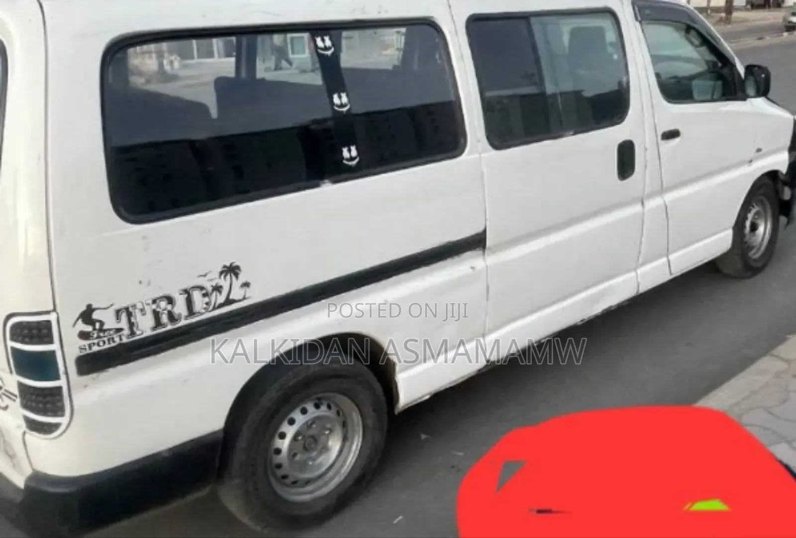 Toyota HiAce 2007 White