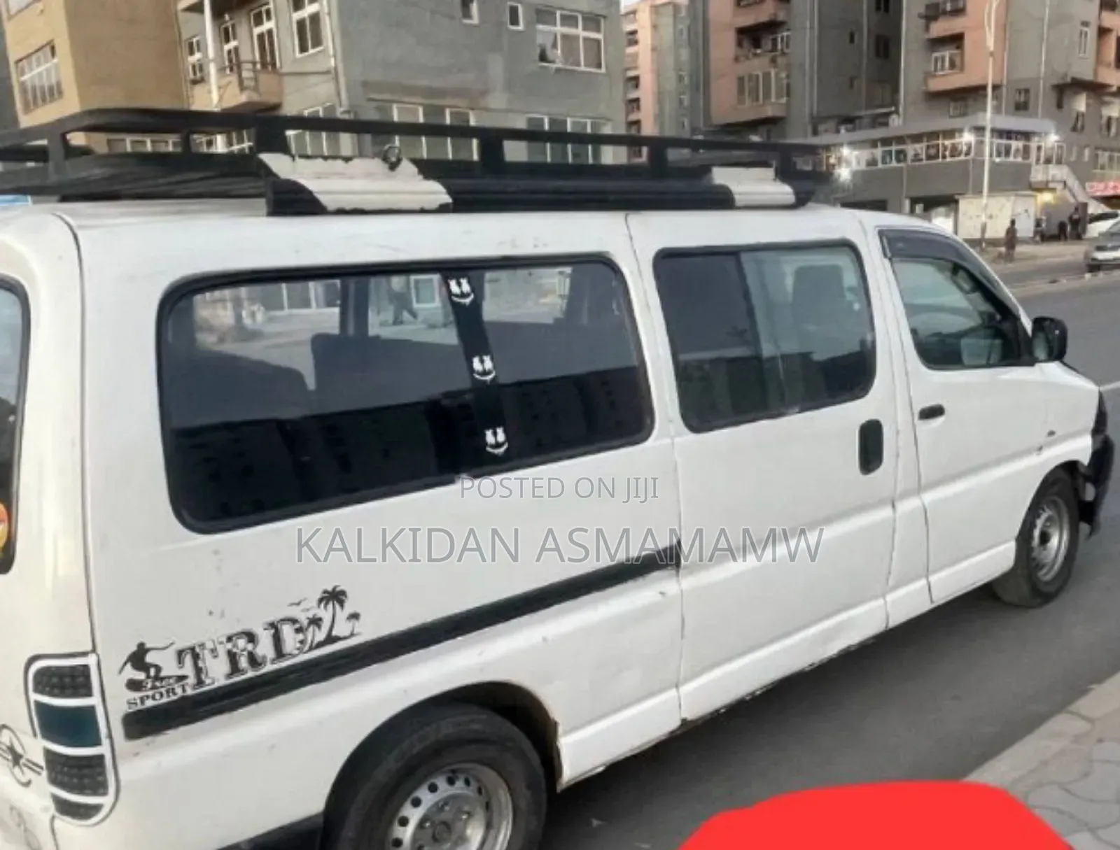 Toyota HiAce 2007 White