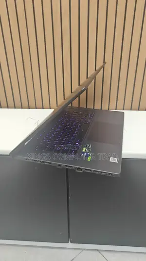 New Laptop Asus ROG Zephyrus G16 16GB Intel Core i9 SSD 1T