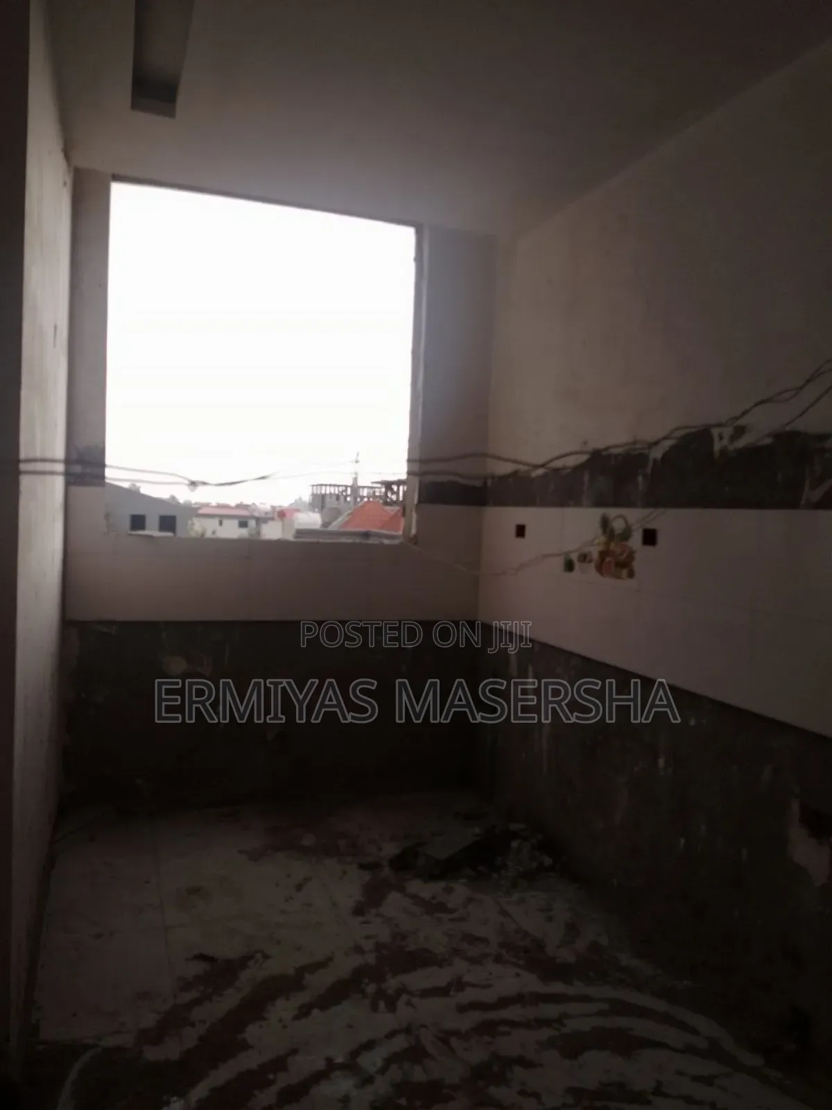 Furnished 3bdrm Apartment in Nifas Silk-Lafto for sale