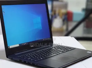 Photo - New Laptop Dell 8GB Intel Core I5 SSD 512GB