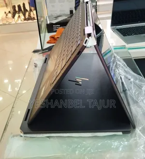New Laptop HP Spectre X360 16GB Intel Core I5 SSD 1T