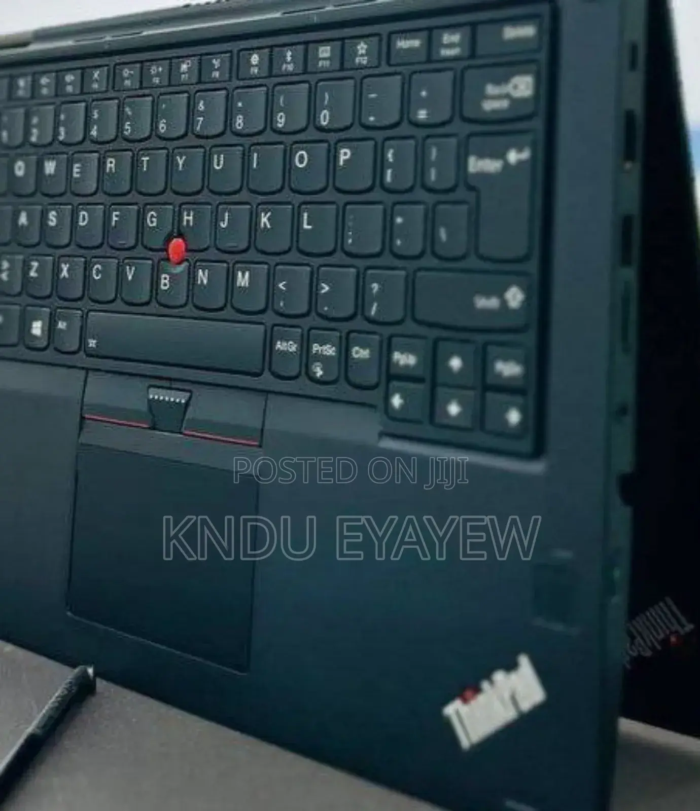 New Laptop Lenovo Yoga C740 8GB Intel Core I5 SSD 512GB