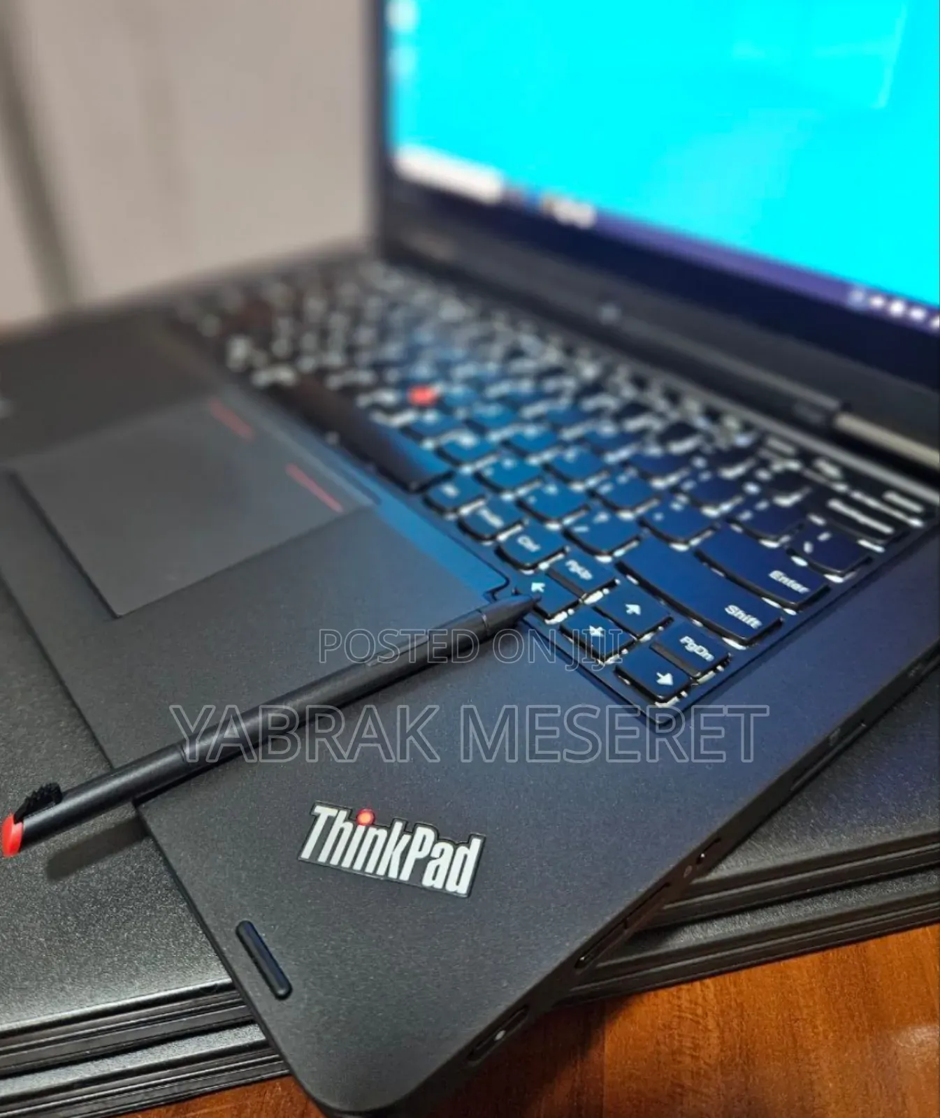 New Laptop Lenovo ThinkPad Yoga 8GB Intel Core I7 SSD 256GB