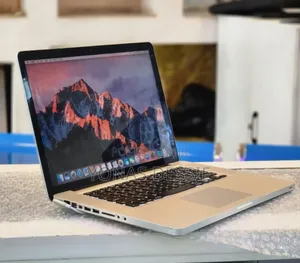 Photo - Laptop Apple MacBook Pro 2010 4GB Intel Core I7 SSD 512GB