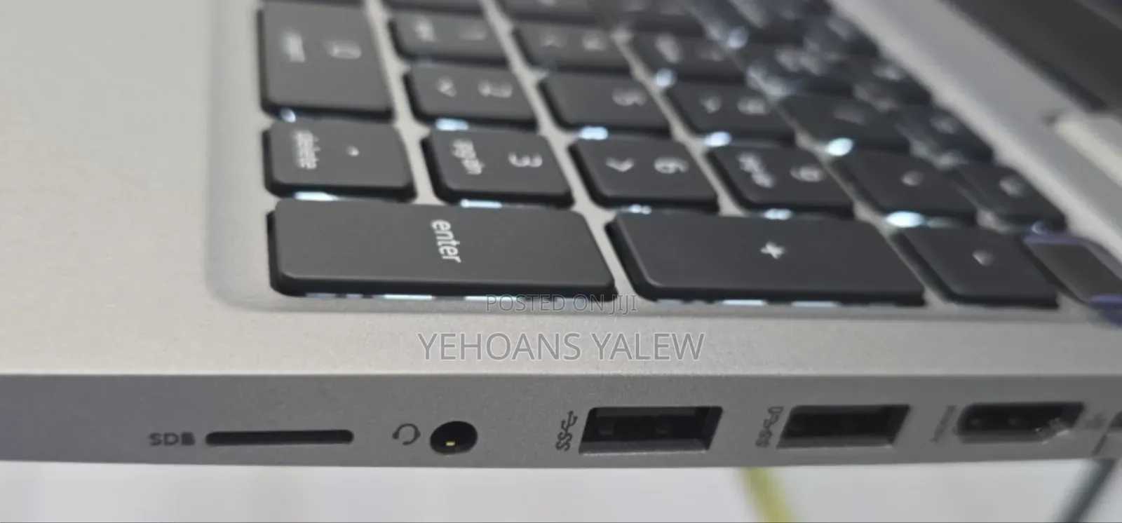 New Laptop Dell Precision 3561 16GB Intel Core I7 SSD 256GB