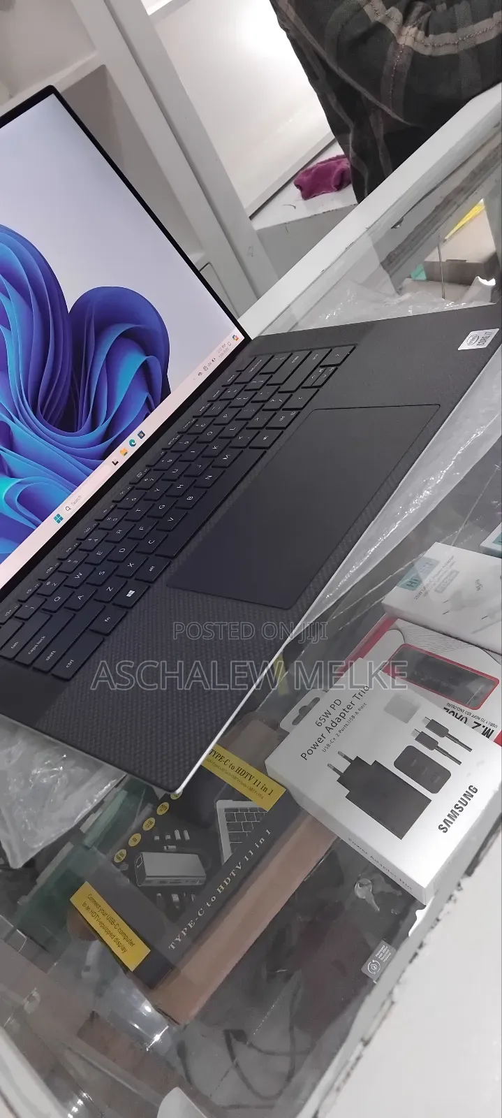 New Laptop Dell XPS 15 32GB Intel Core I7 SSD 1T