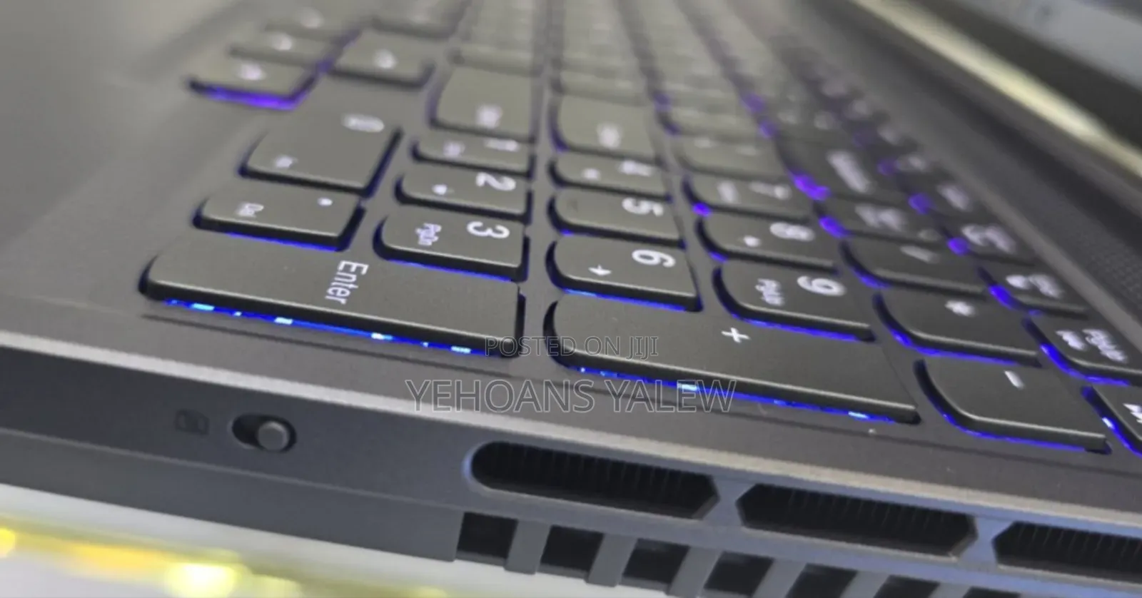 New Laptop Lenovo Legion 7 16GB AMD Ryzen 7 SSD 1T