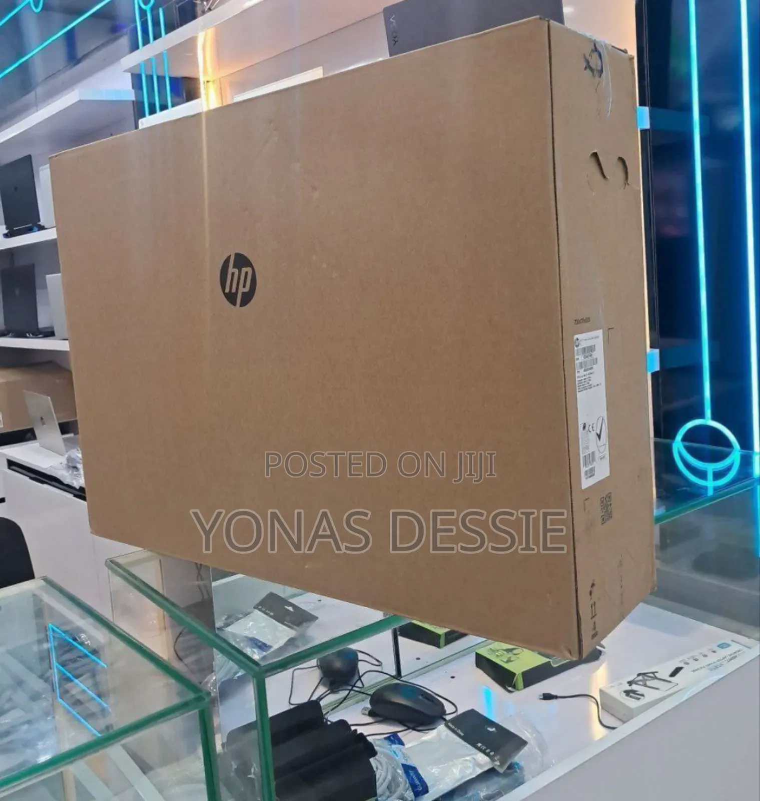 New Desktop Computer HP 200 G4 22 All-in-One 16GB Intel Core I7 SSD 1T