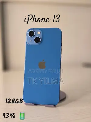 Photo - Apple iPhone 13 128 GB Blue