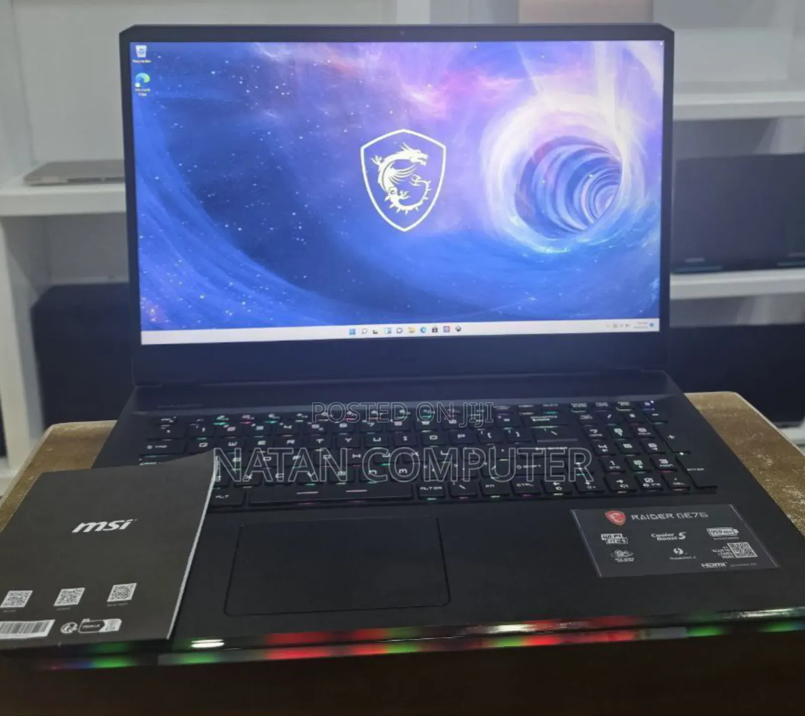 New Laptop MSI Raider GE76 12UGS 16GB Intel Core I9 SSD 1T