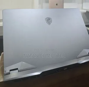 New Laptop MSI Raider GE76 12UGS 16GB Intel Core I9 SSD 1T