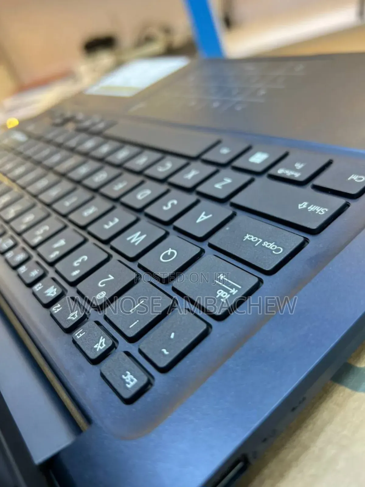 New Laptop Asus Vivobook 16 16GB Intel Core I3 SSD 512GB