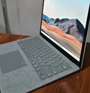 New Laptop Microsoft Surface Laptop 4 16GB Intel Core I7 SSD 512GB