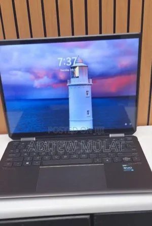 New Laptop HP Spectre X360 16GB Intel Core I5 SSD 512GB