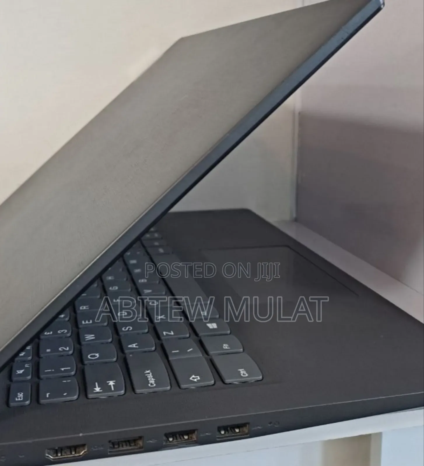 Laptop Lenovo B470 4GB Intel Celeron HDD+SSD 1T