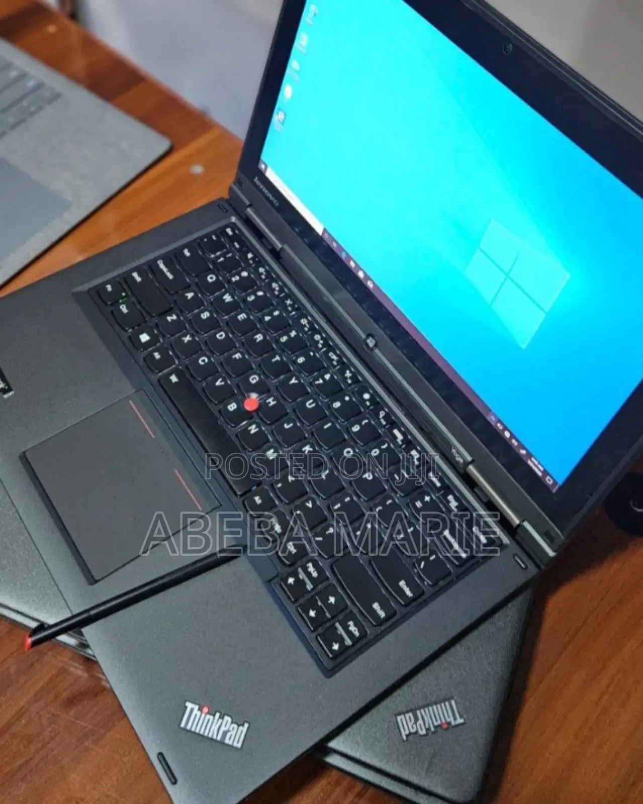 New Laptop Lenovo ThinkPad Yoga 8GB Intel Core I7 SSD 256GB