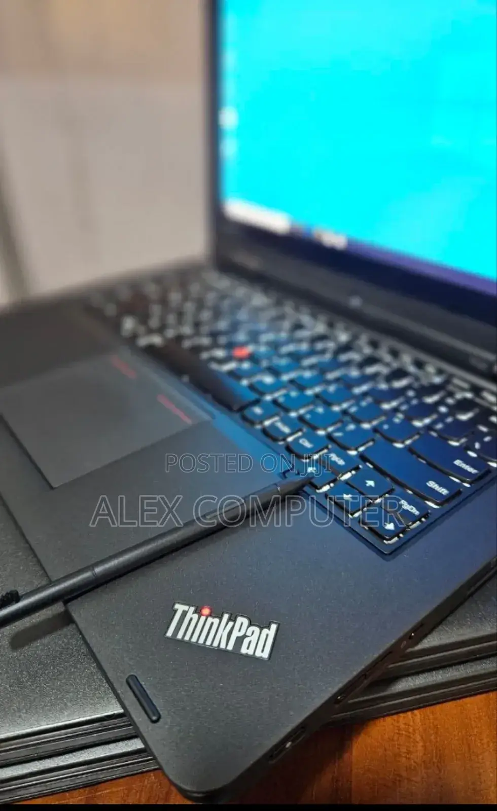 New Laptop Lenovo ThinkPad Yoga 8GB Intel Core I7 SSD 256GB