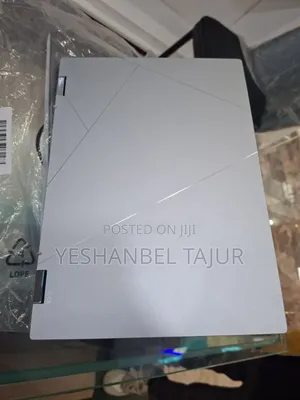 New Laptop Asus ZenBook Flip UX360CA 16GB Intel Core I7 SSD 1T