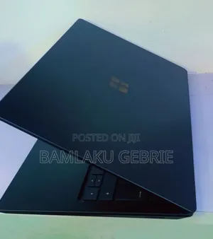 New Laptop Microsoft Surface 16GB Intel Core I7 SSD 512GB