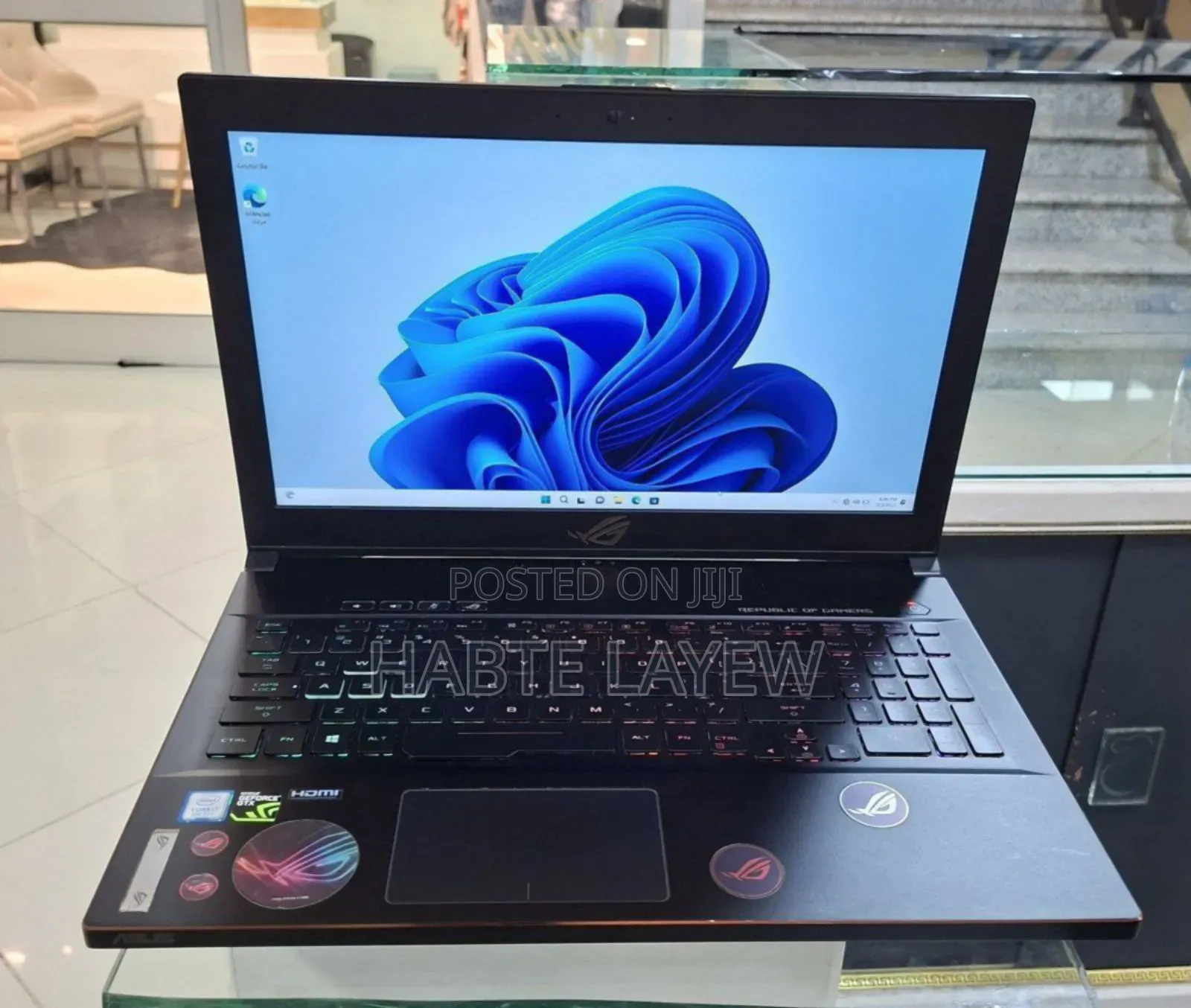 New Laptop Asus ROG Zephyrus (GX501) 16GB Intel Core I7 SSD 1T