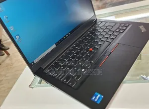 New Laptop Lenovo ThinkPad E14 G5 16GB Intel Core I7 SSD 256GB