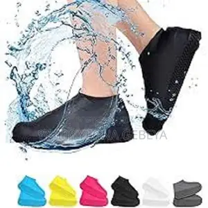 Photo - Waterproof Silicone Shoe Cover