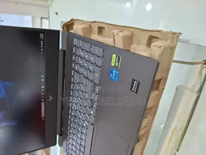 New Laptop HP Victus 15 16GB Intel Core I5 SSD 512GB