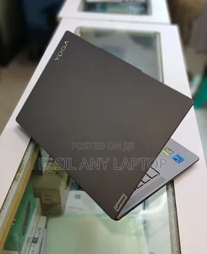 New Laptop Lenovo IdeaPad Yoga 13 32GB Intel Core I7 SSD 1T