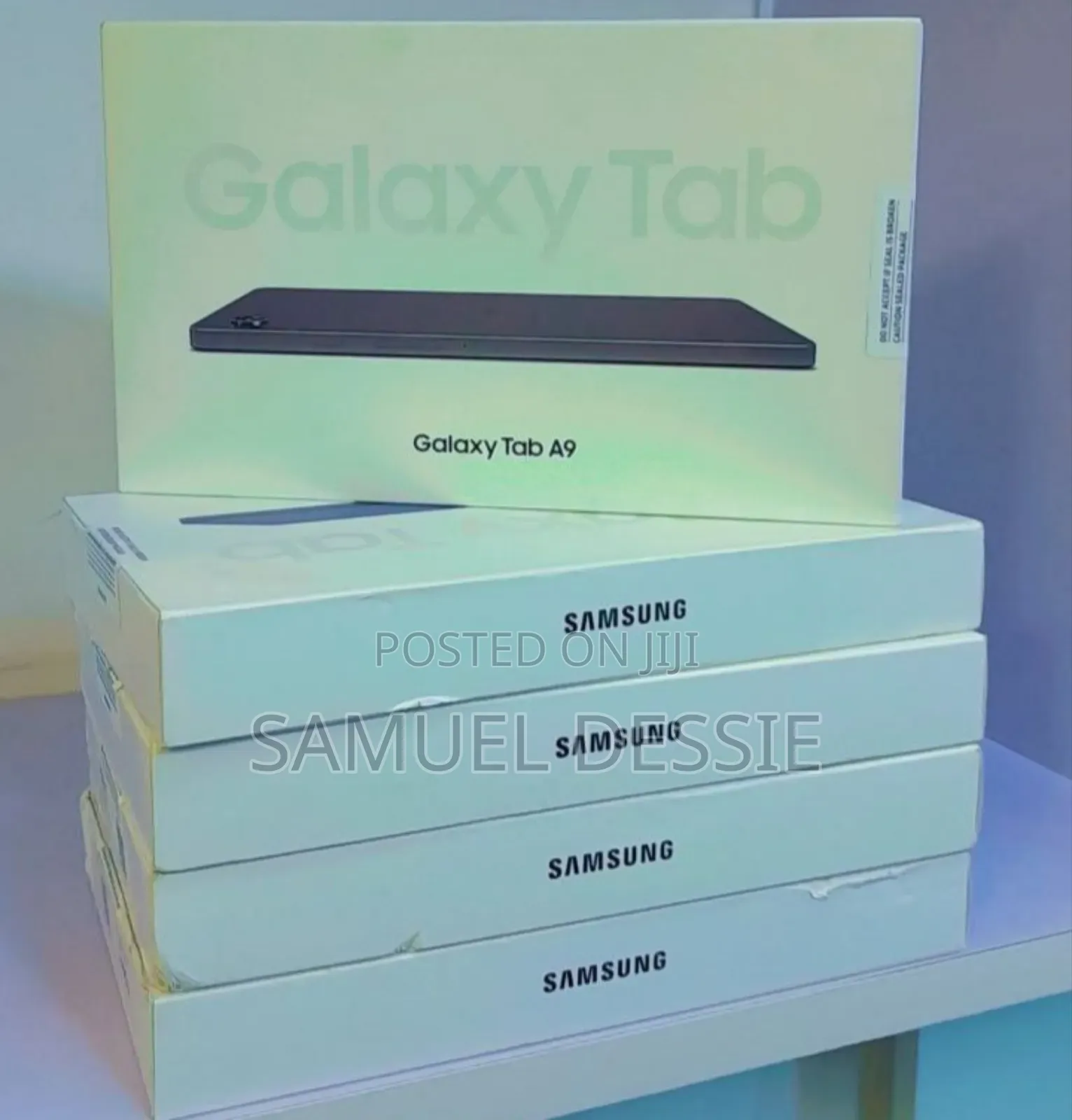 New Laptop Samsung 4GB SSD 60GB