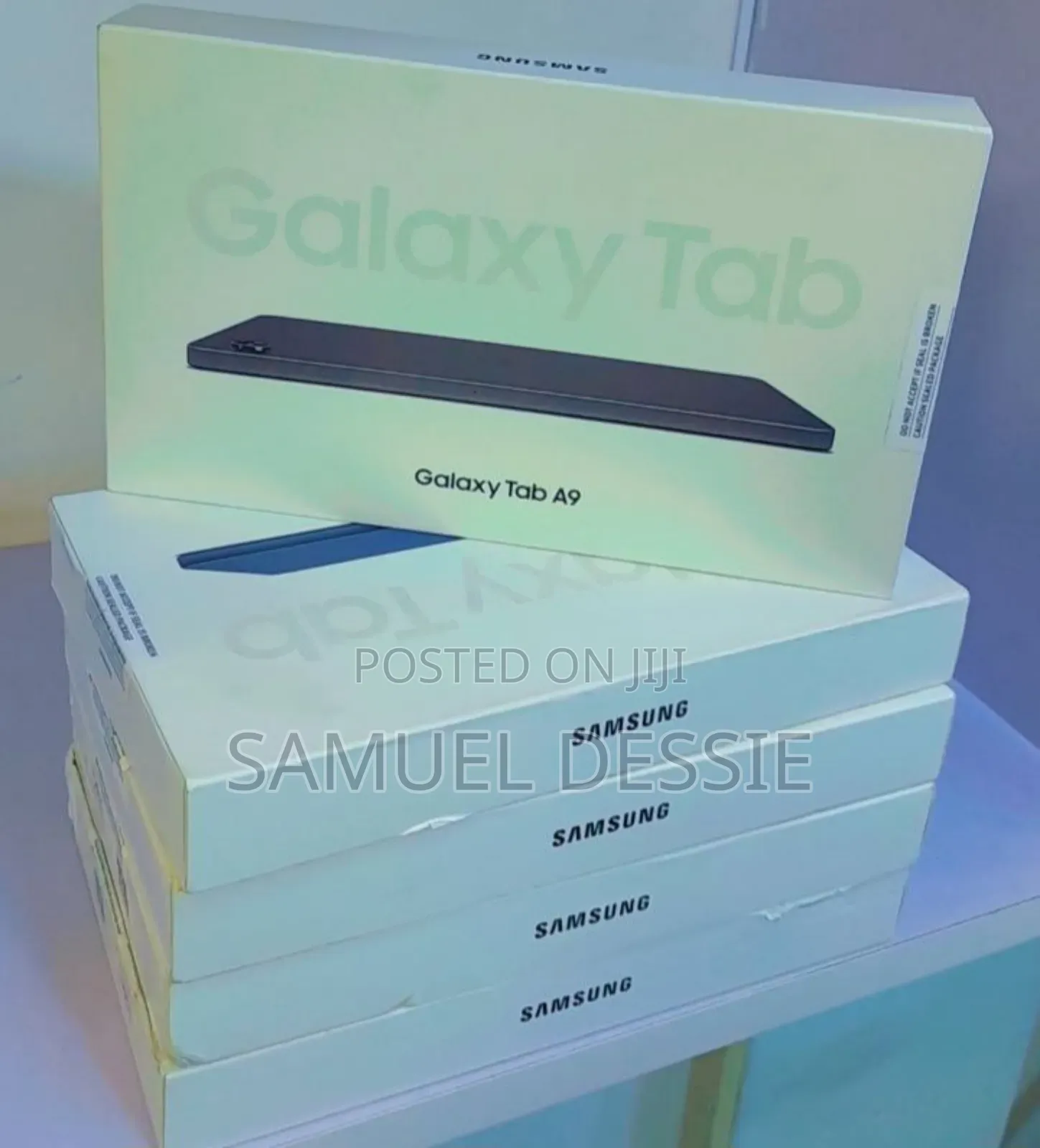 New Laptop Samsung 4GB SSD 60GB