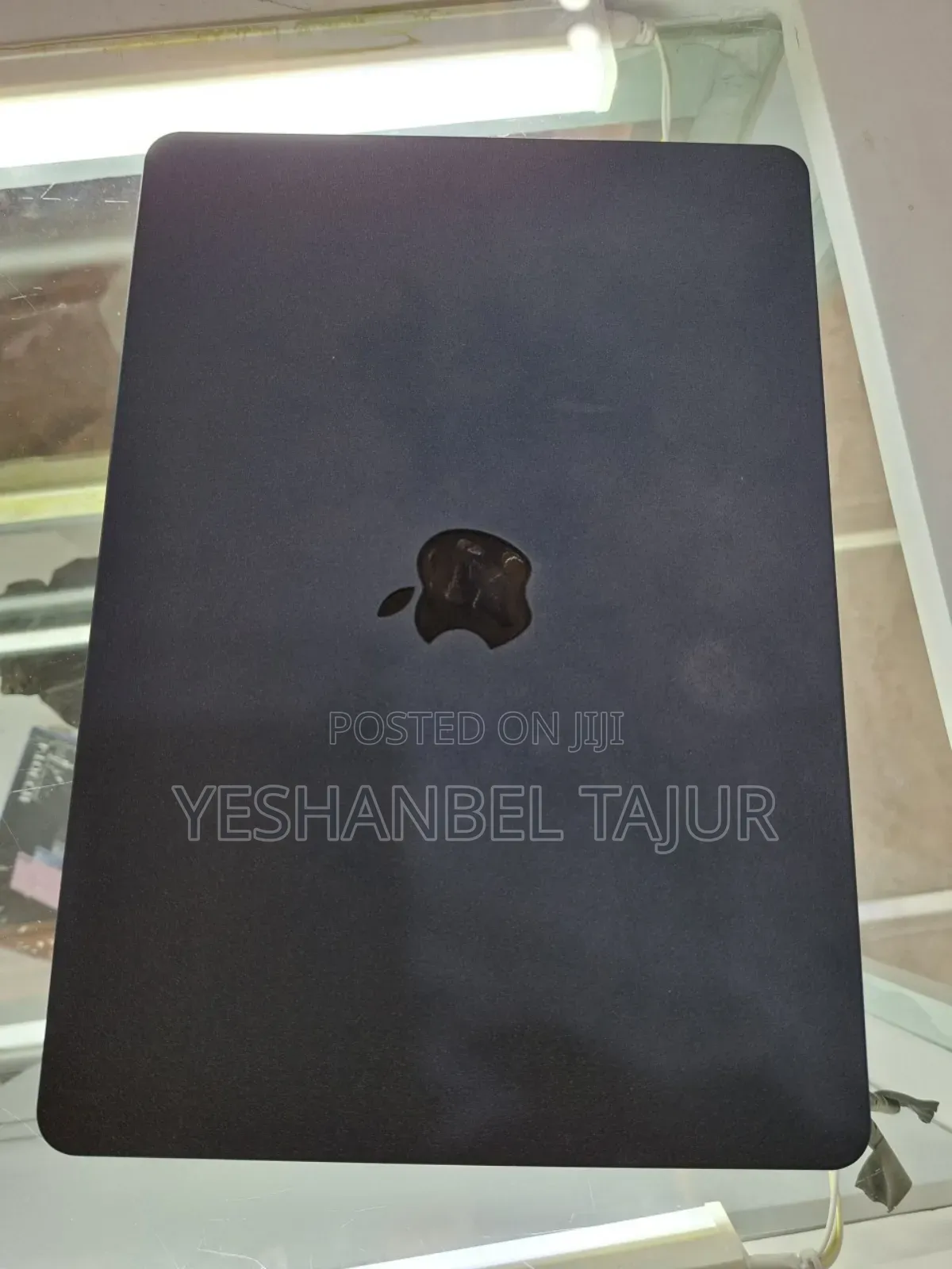 New Laptop Apple MacBook Air 8GB Apple M2 SSD 256GB