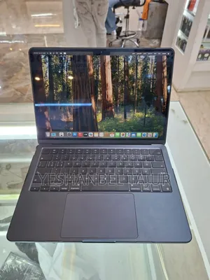 New Laptop Apple MacBook Air 8GB Apple M2 SSD 256GB