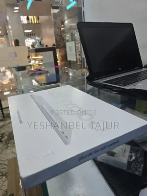 New Laptop Samsung Galaxy Book4 Ultra 12GB SSD 256GB