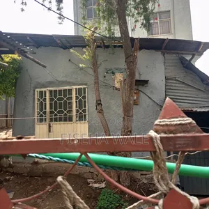 3bdrm House in መገናኛ እስራኤል ኢምባሲ, Yeka for sale