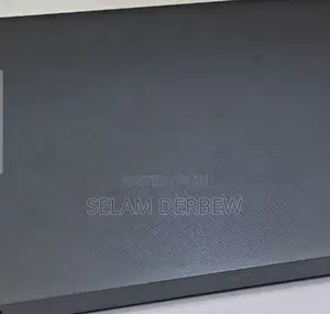 Laptop Lenovo 4GB Intel Celeron HDD+SSD 1T