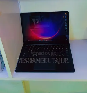 New Laptop Microsoft Surface Book 3 16GB Intel Core I7 SSD 512GB