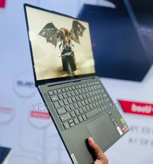 New Laptop Lenovo 16GB AMD Ryzen 7 SSD 512GB